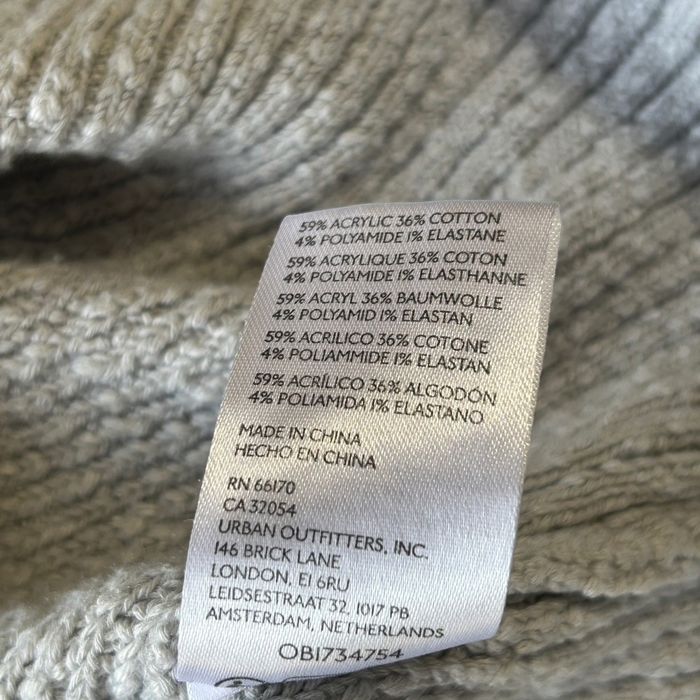 Free People Beach Gray V-Neck Ribbed Knit Sweater Vest Size M OB1734754‎ - Picture 6 of 6